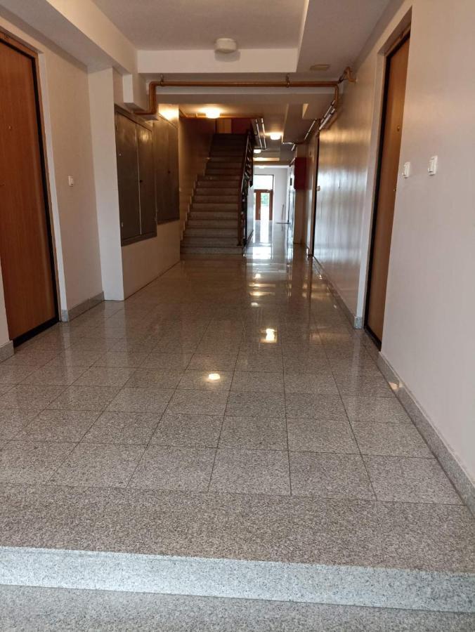Apartment Bella Casa Free Parking ซาราเยโว ภายนอก รูปภาพ